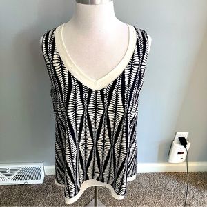 NWOT W5 Anthropologie Double Layer Sleeveless Tank Blouse Navy Blue Cream Medium